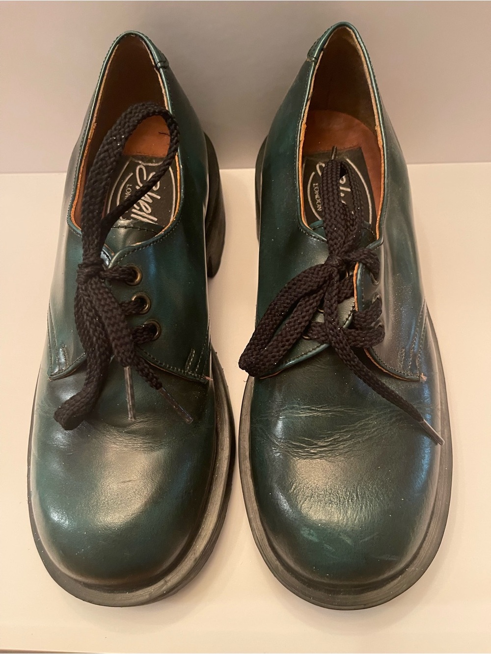 Shellys London Women's Lace-Up Oxford in dark green black